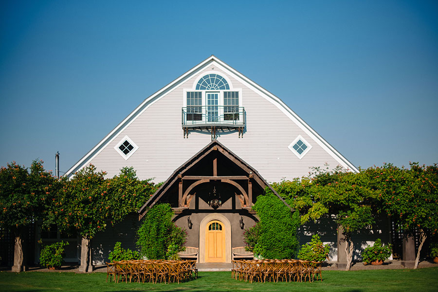 promo   cfpcdn weddings winery chairs