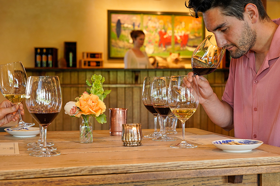 traditional abeja tasting